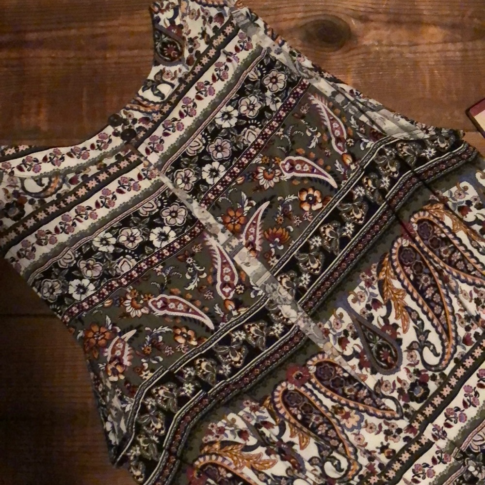PINK ROSE Pattern Romper - Picture 7 of 7